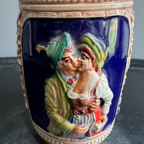 Vtg Gerz Lidded Beer Stein w/Picture of Kissing Couple & Houses - Picture 11 of 14